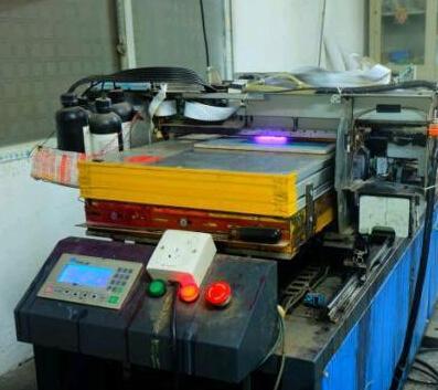 廣東閑置印刷設(shè)備高效處理指南 平板打印機(jī)、噴繪機(jī)等急售信息與資產(chǎn)盤活策略